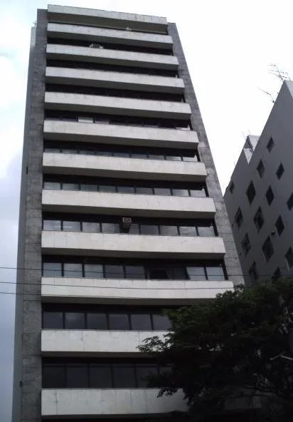 Centro Empresarial Adolfo Pinheiro — Edifício corporativo em Chácara Santo Antônio, São Paulo